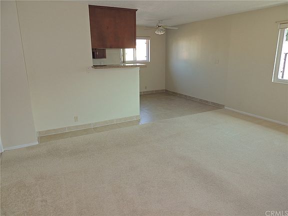 3rd image of 321 Gladys Ave APT 3