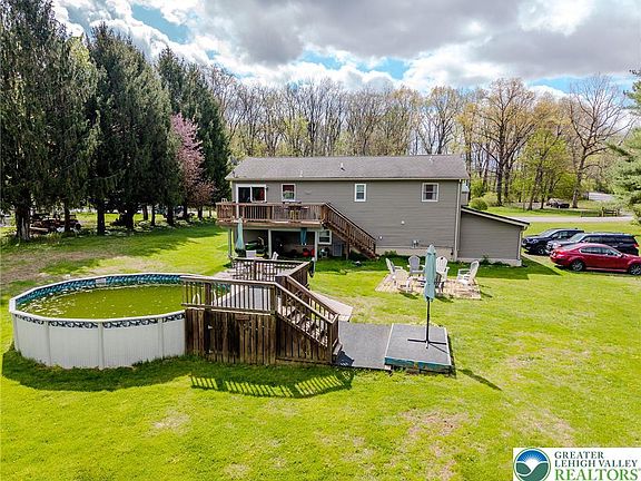 5th image of 4556 Chestnut Dr