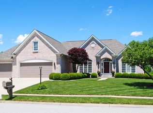 10950 Fairwoods Dr, Fishers, IN 46037