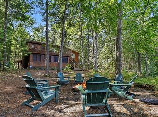 6926 Aarwood Trl NW, Rapid City, MI 49676