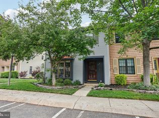 712 Kings Croft, Cherry Hill, NJ 08034