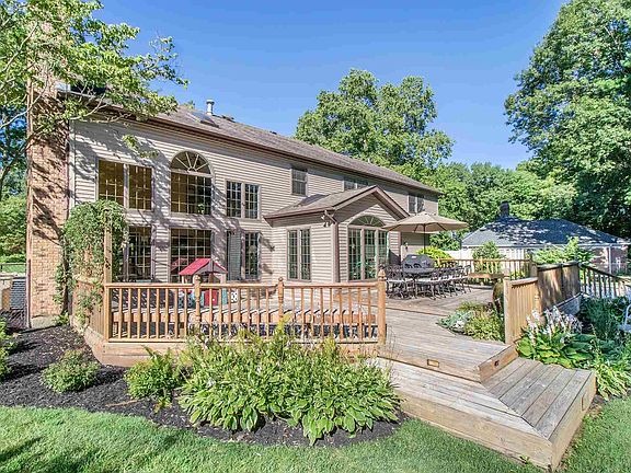 4th image of 2415 Topswood Ln
