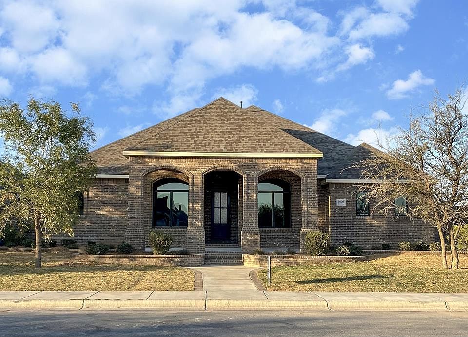 1st image of 1006 Silverton Dr
