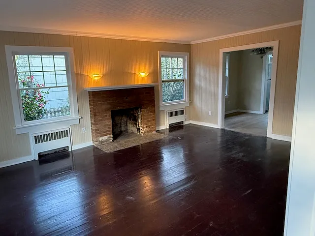 Building Photo - 581 S Edgewood St #6