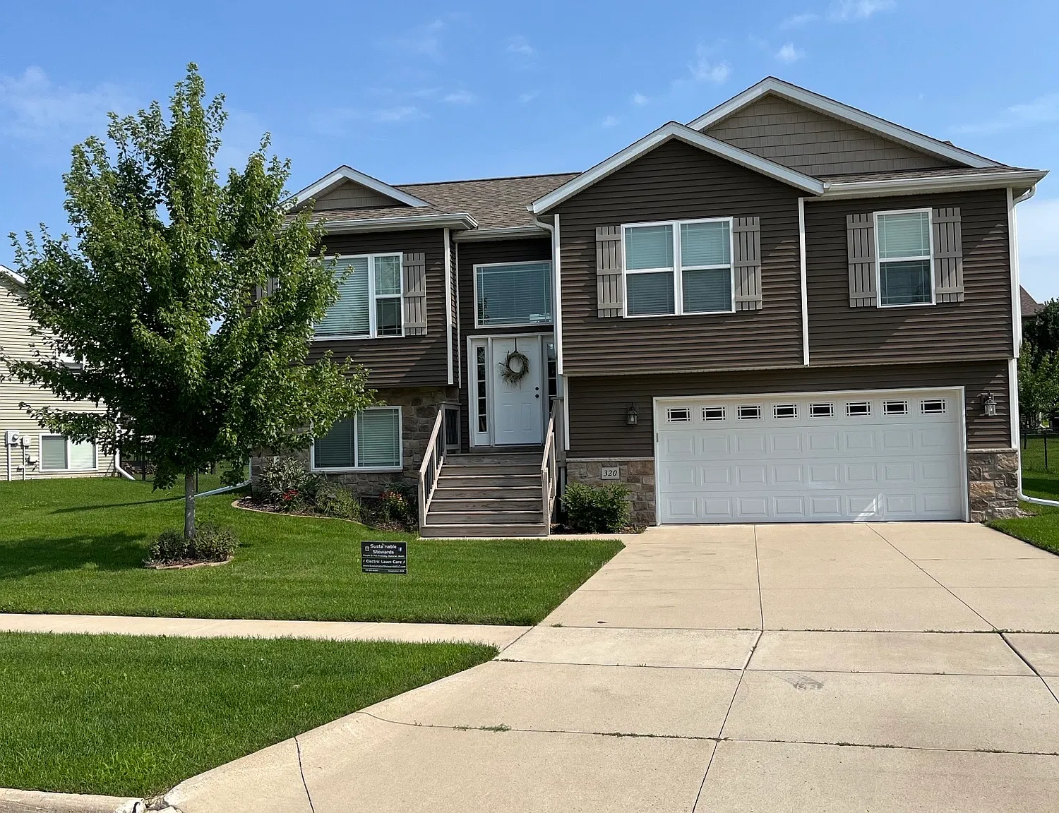 3 bed, 1802 sqft, $2,850 — Photo 3