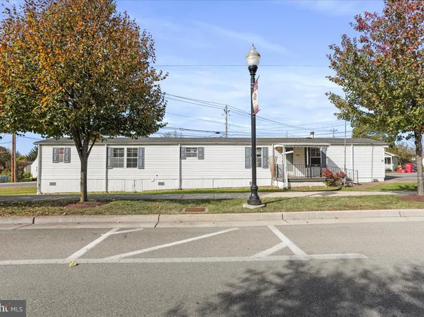 111 N Fairfax Blvd, Ranson, WV 25438