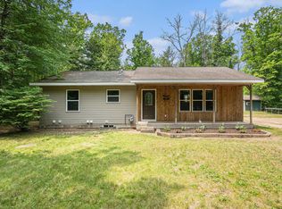 8577 Loveless Dr, Howard City, MI 49329