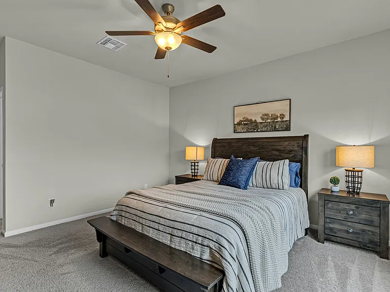 2221 Clove Ct — Photo 22