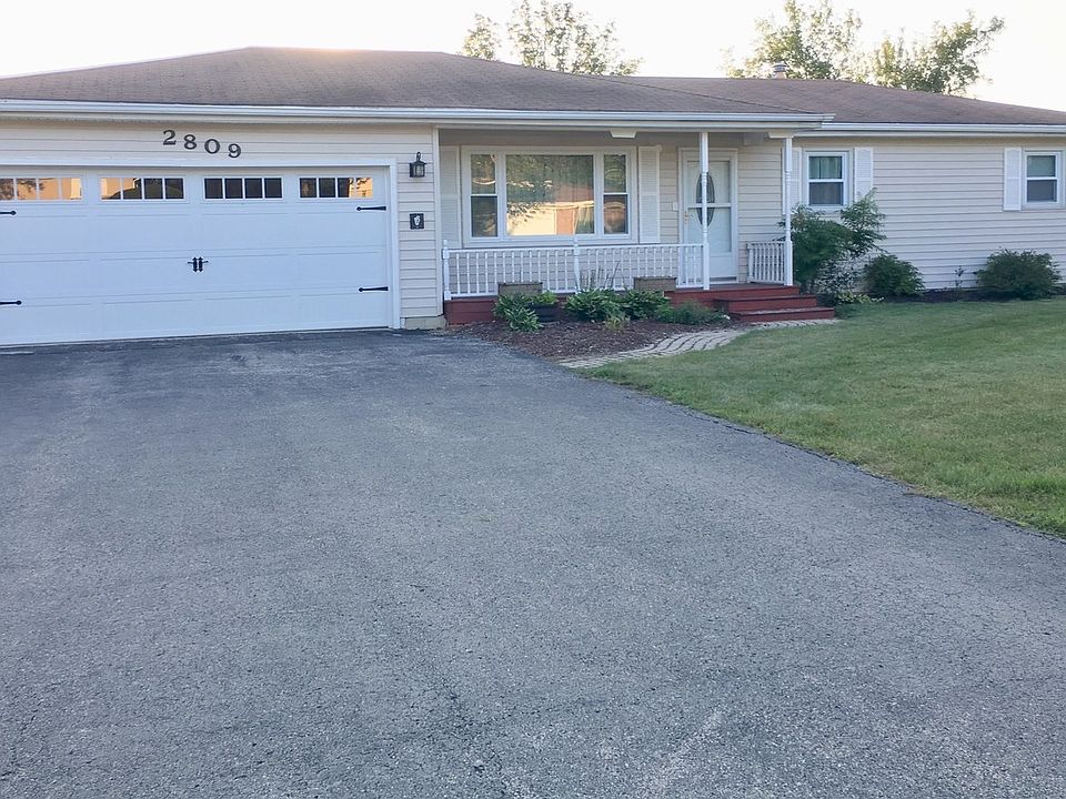 1st image of 2809 Leven Ave