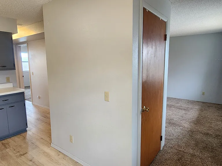 1318 Cole Ave #1 — Photo 3