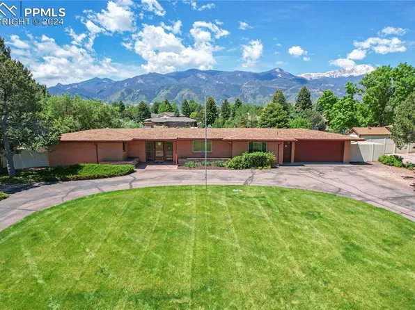 2390 Mesa Rd, Colorado Springs, CO 80904