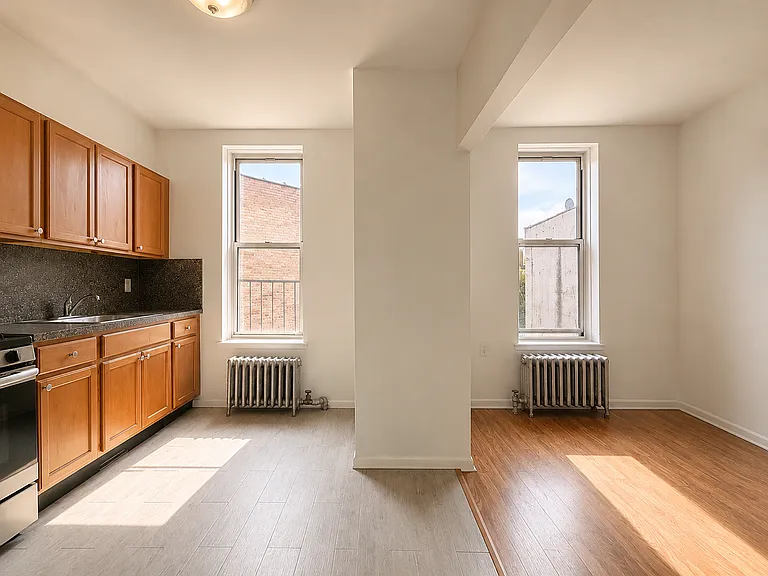5802 Myrtle Ave #3A — Photo 3