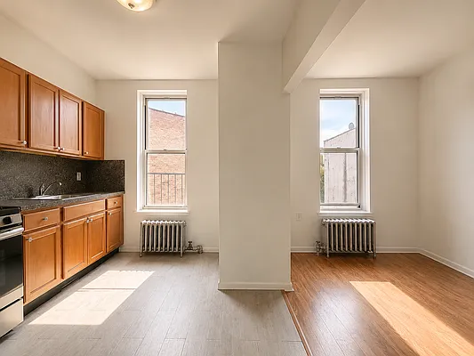 Kitchen, photo 1
