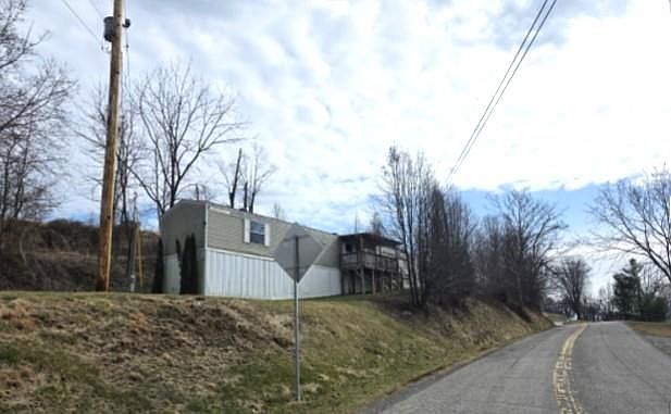 1st image of 553 Carlock Creek Rd