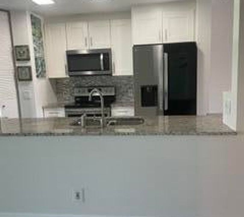 1st image of 1660 W Golfview Dr