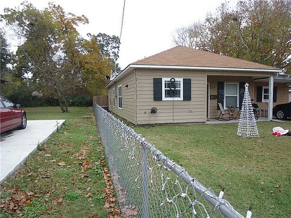 3rd image of 3215 Reidway St