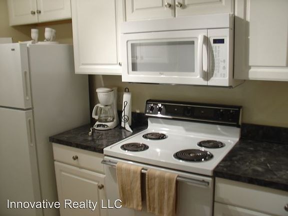 4th image of 3405 Winkler Ave APT 205