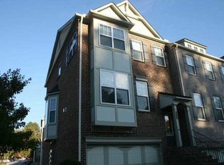 2071 Cobblestone Cir, Atlanta, GA 30319