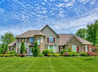 16065 Addington Ct, Newbury, OH 44065