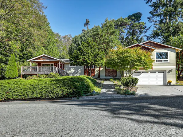 4310 Queen Ann Way, Anacortes, WA 98221