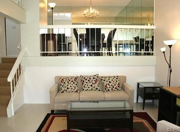 4th image of 21535 Erwin St Unit 122