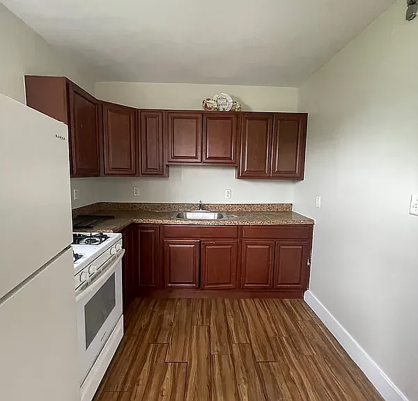 3106 Atlantic Ave #2 — Photo 4