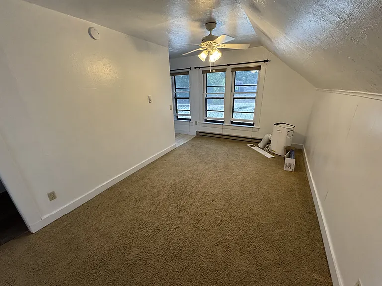 700 S Water St #4 — Photo 2