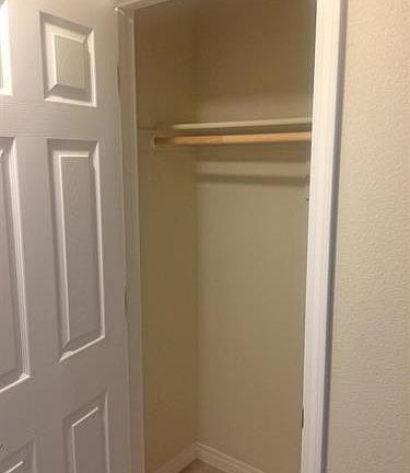 4th image of 6428 Craighurst Dr