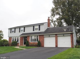 1454 Devon Rd, Warminster, PA 18974