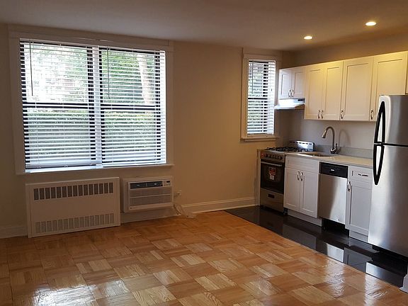 2nd image of 14210 Hoover Ave APT 109