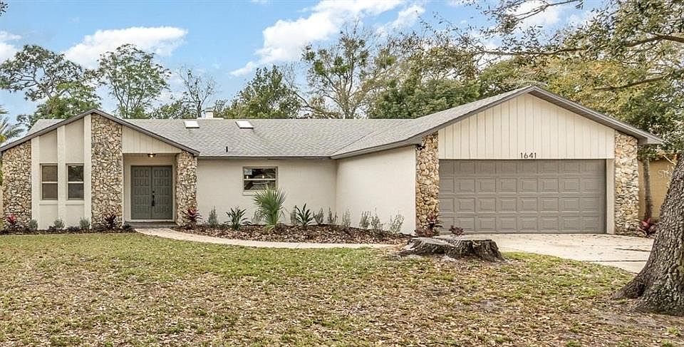 1st image of 1641 GLADIOLAS DRIVE