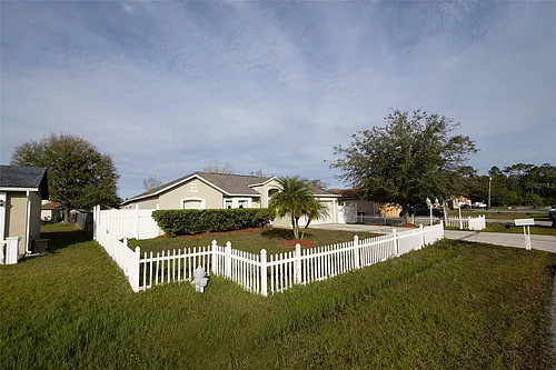 610 Tamarin Ln Photo 1
