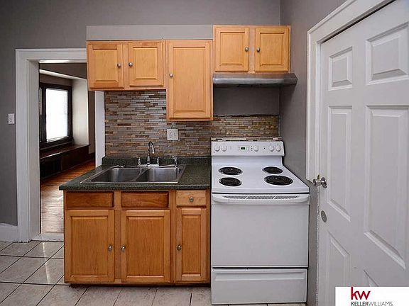 4th image of 4744 Lafayette Ave
