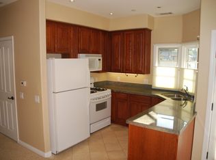 3408A State St, Santa Barbara, CA 93105