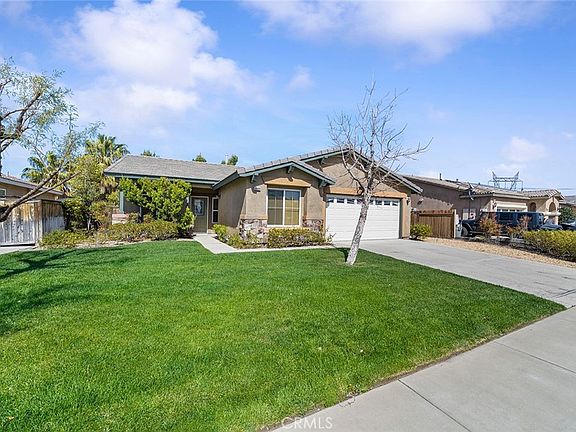 2nd image of 13324 Luna Rd