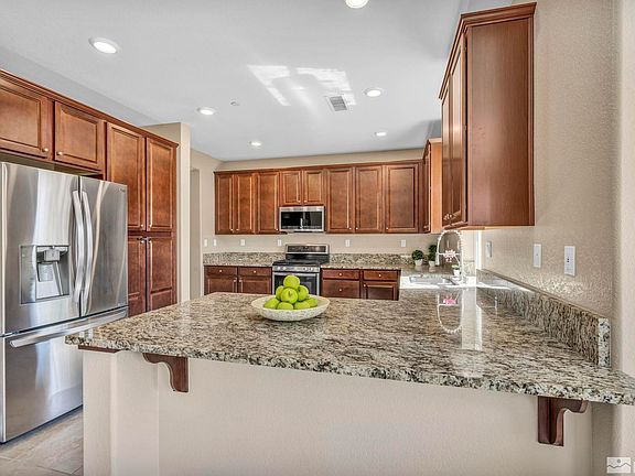3rd image of 3310 Vincinato Dr