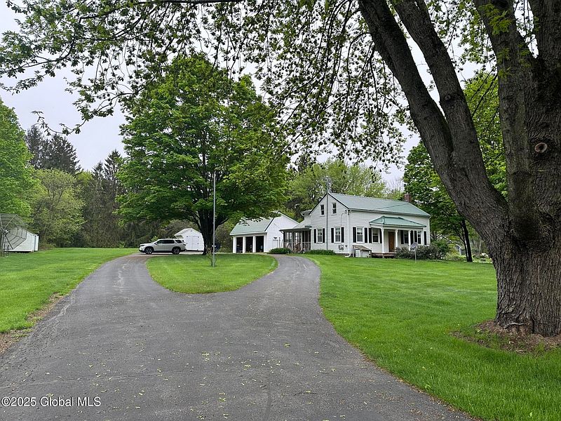 4th image of 1004 Hatlee Road