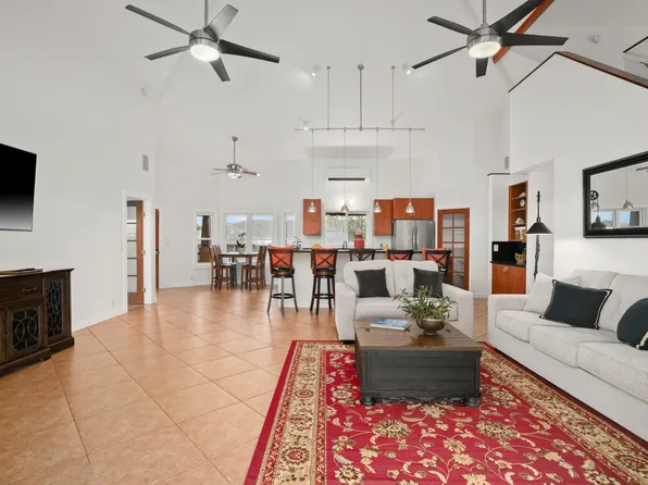 3238 Unahe St, Lihue, HI 96766