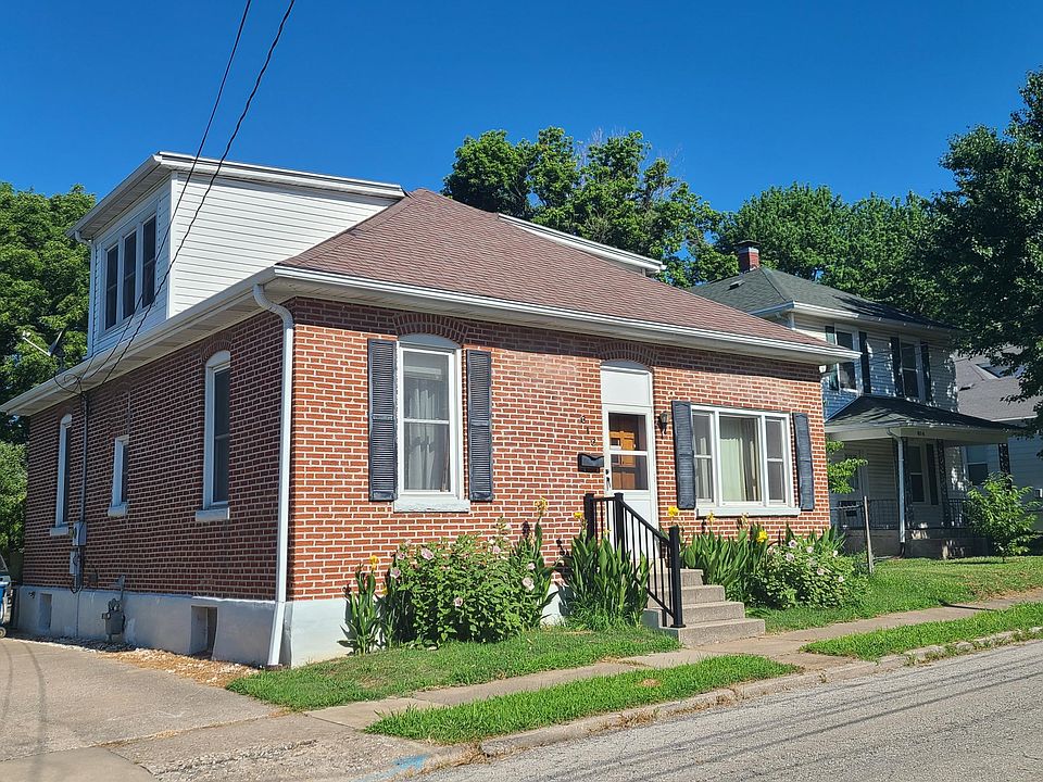 1st image of 616 Michigan St