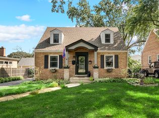 1308 Manchester Rd, Wheaton, IL 60187