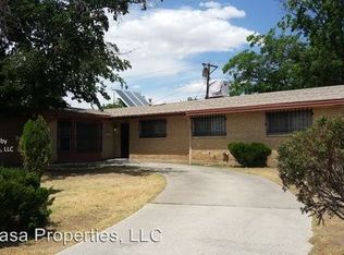 945 Laurel St, Las Cruces, NM 88001