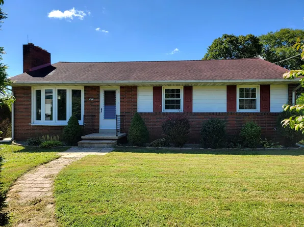 2422 New Holland Pike, Lancaster, PA 17601