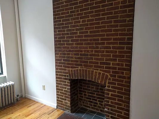 Rented by Urban Vue Properties | media 23