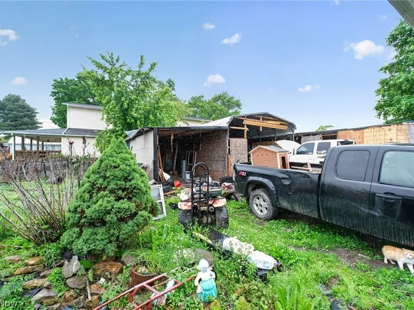 420 6th St, Philo, OH 43771