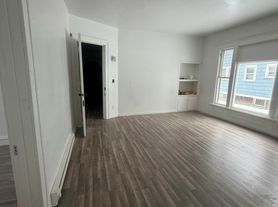 2618 Collingwood Blvd