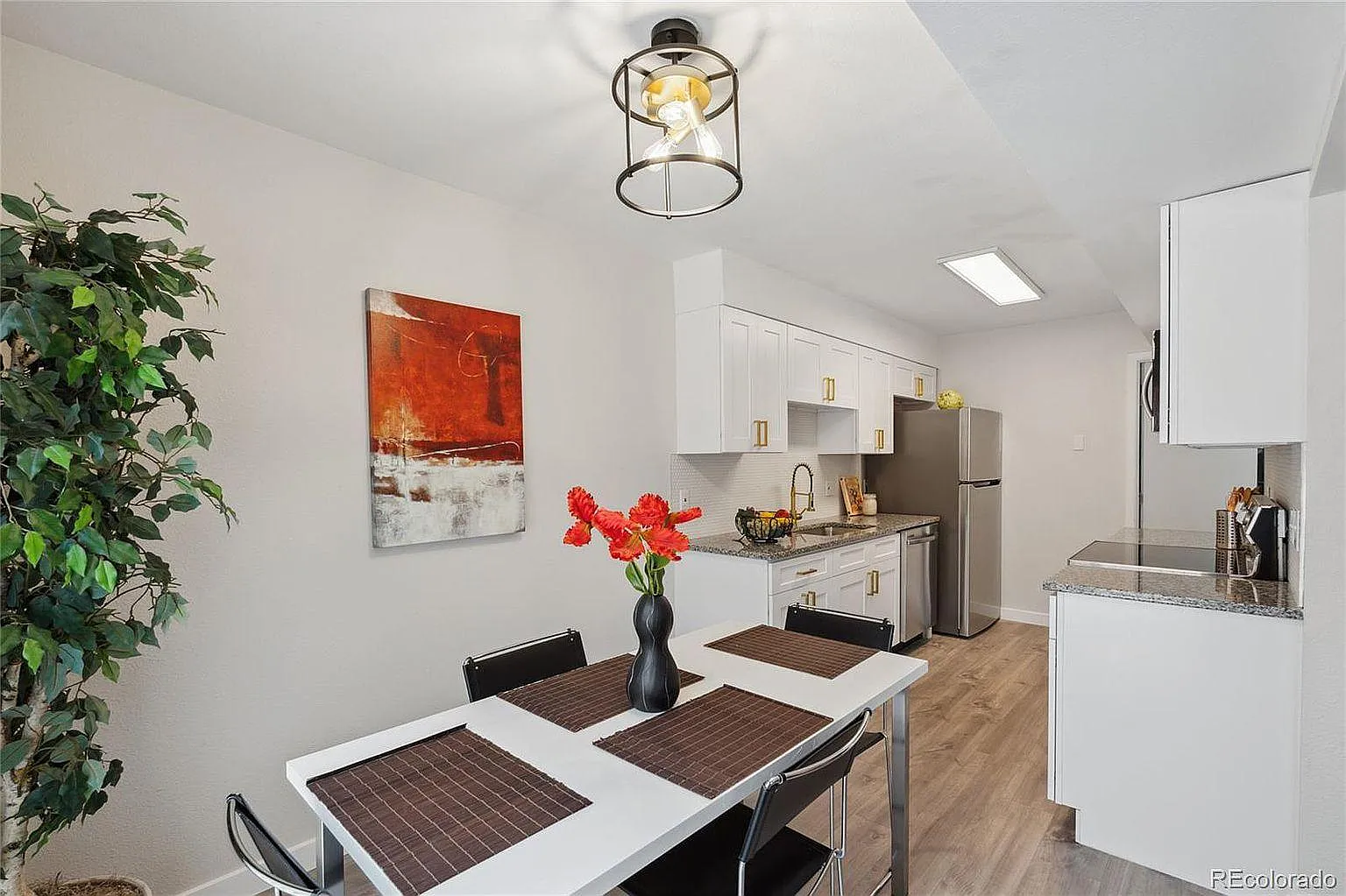 2 bed, 1161 sqft, $2,450 — Photo 2
