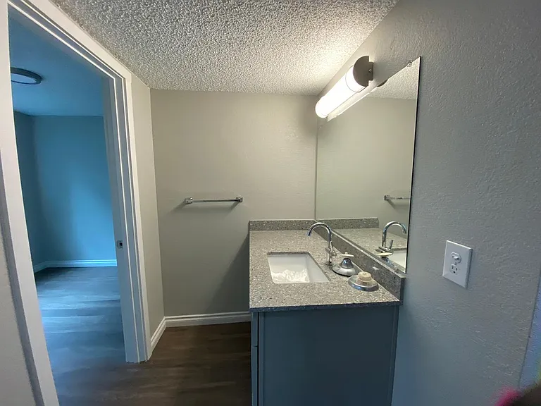 Westwood Apartments — Photo 131