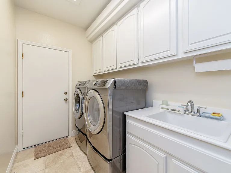 32514 Hupa Dr — Photo 39
