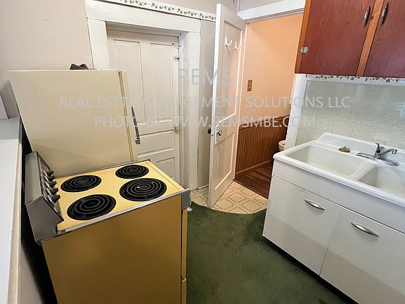 4th image of 1010-1016 Vine St