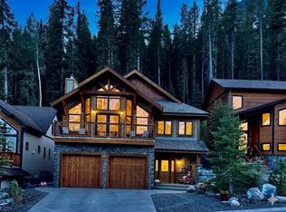 997 A NW Wilson Way, Canmore, AB T1W 3C5